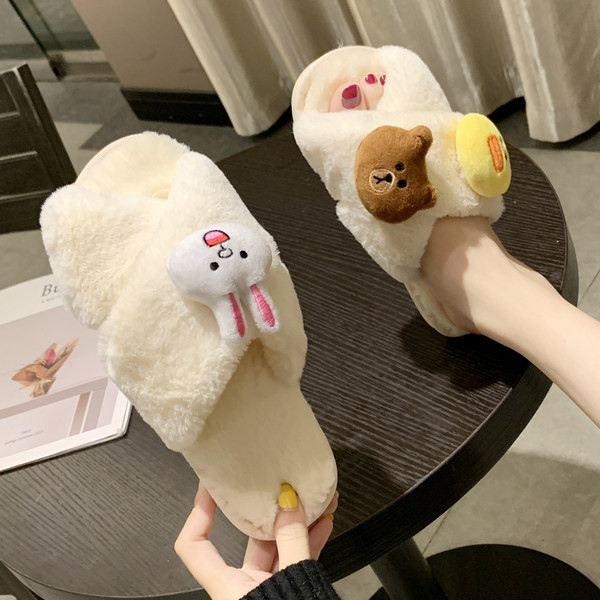 Нов модел дамски пухени чехли в три цвята