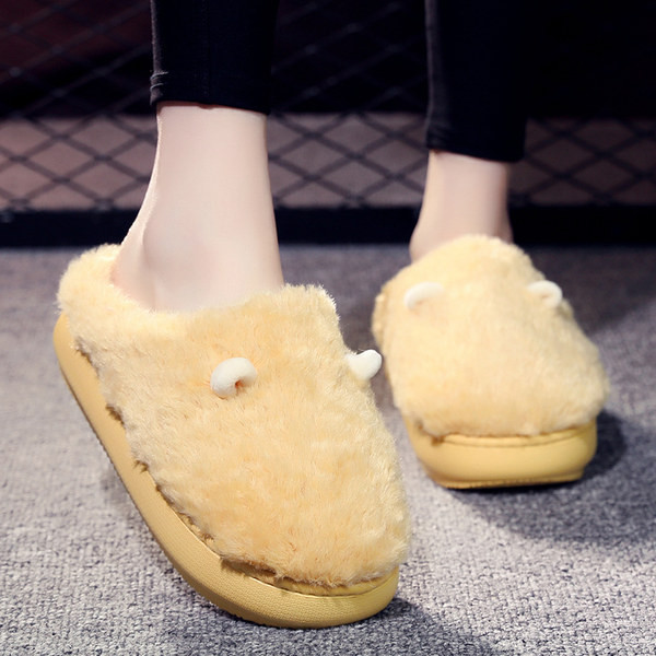 Домашни чехли с 3D елемент - няколко цвята