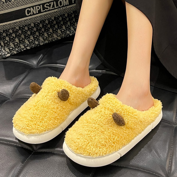 Актуални дамски меки пантофи изчистен модел в три цвята