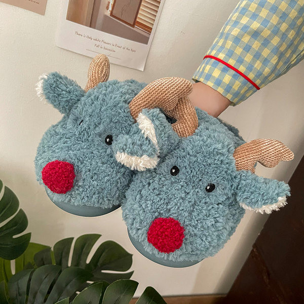 Дамски пухени  пантофи с 3D елемент 