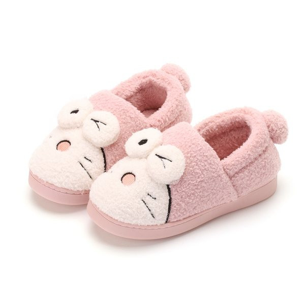 Дамски пухени пантофи с бродерия и 3D елемент