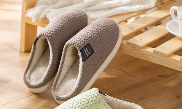 Памучни домашни пантофи с топла подплата 