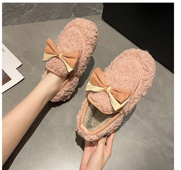 Дамски пухени пантофи - два модела