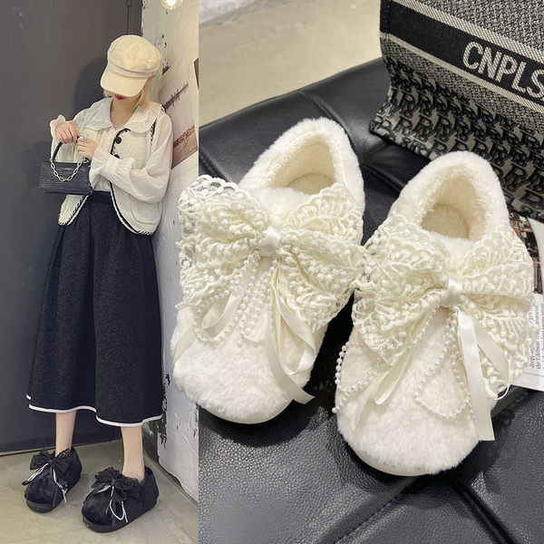 Нов модел дамски пантофи с панделка в бял и черен цвят