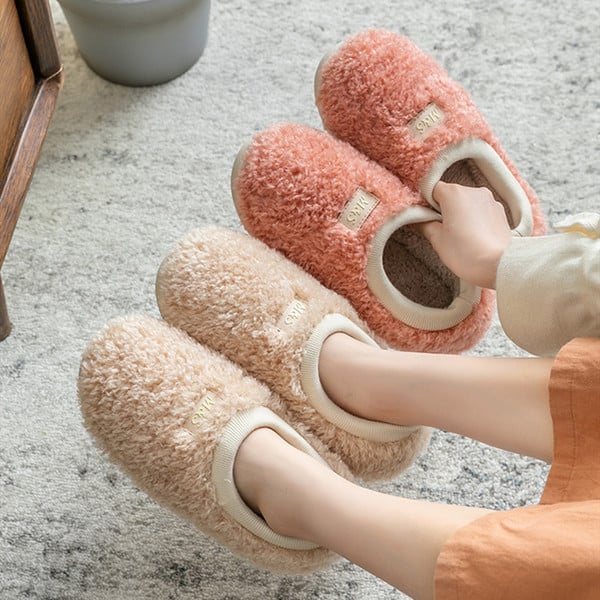 Дамски домашни пантофи с надпис