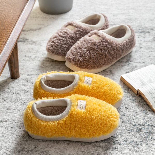 Дамски домашни пантофи с надпис