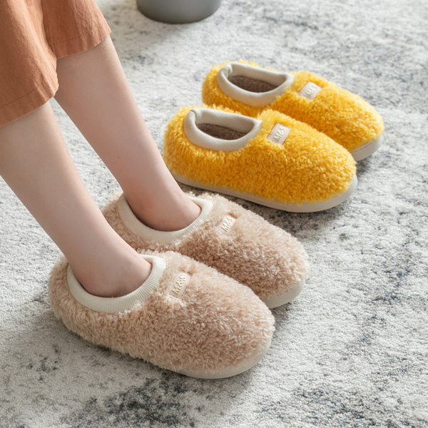 Дамски домашни пантофи с надпис