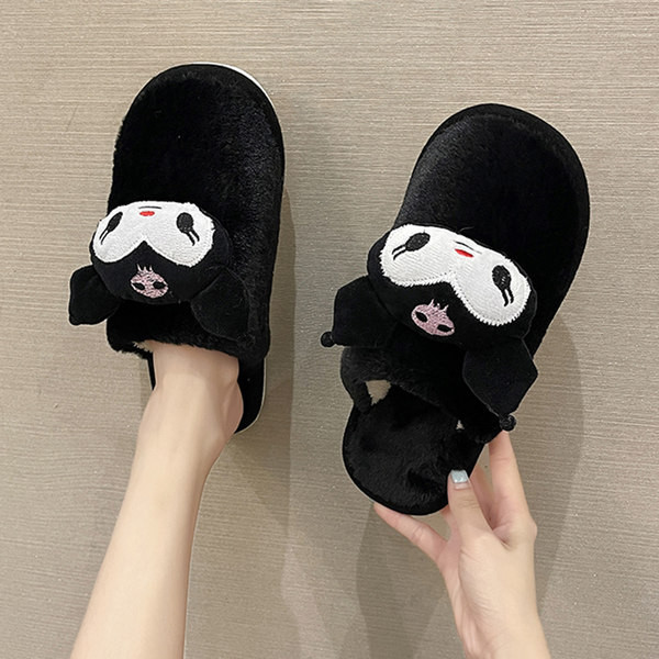 Нехлъзгащи се дамски пантофи с 3D елементи