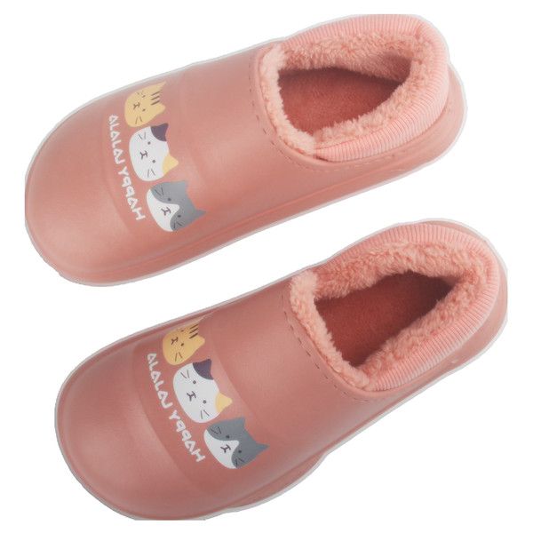 Дамски домашни пантофи с апликация и мека подплата