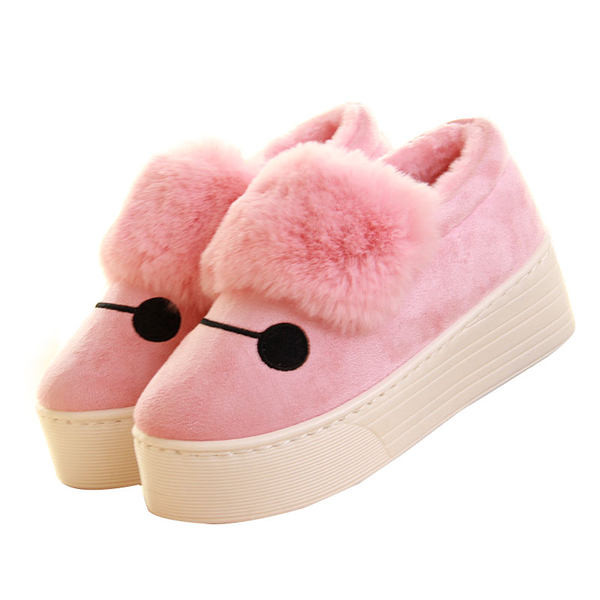 Нов модел дамски домашни пантофи с пух