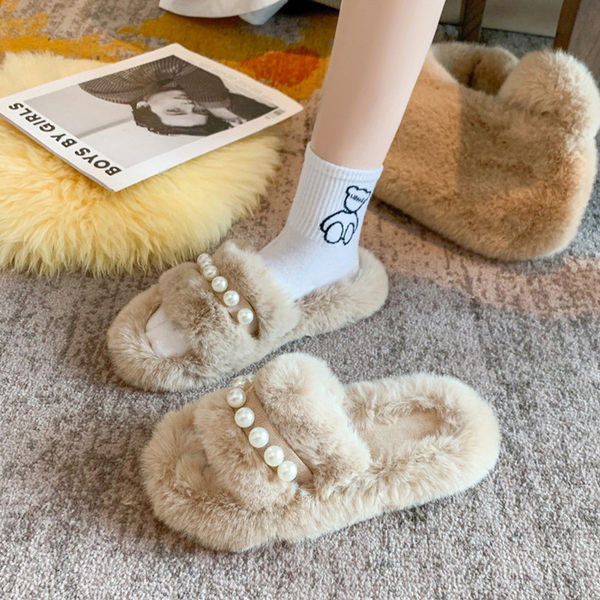 Модерни дамски домашни чехли с декоративни перли