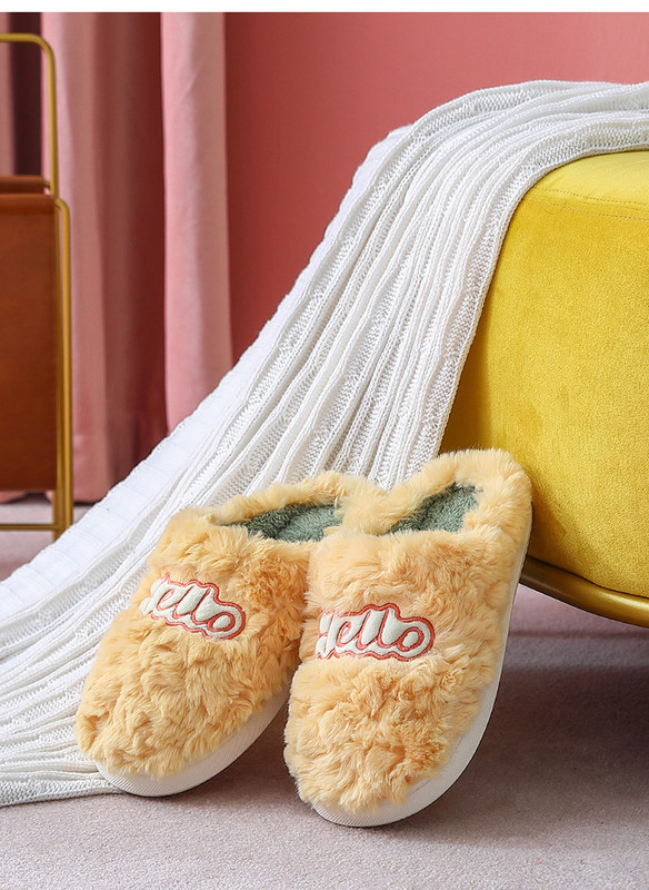 Пухени дамски чехли с надписи - няколко цвята