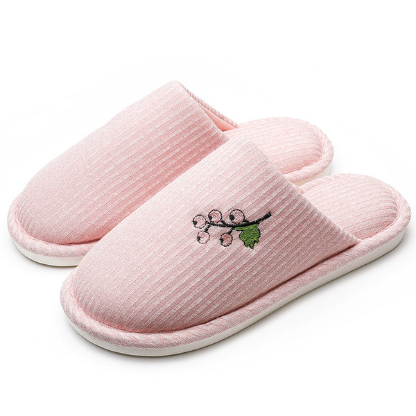 Домашни дамски чехли с бродерия