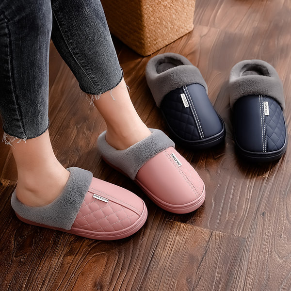 Дамски домашни чехли от еко кожа с пухена подплата