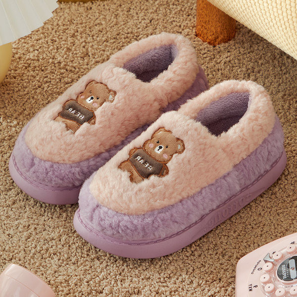 Ženske kućne papuče sa aplikacijom
