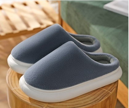 Дамски пантофи изчистен модел