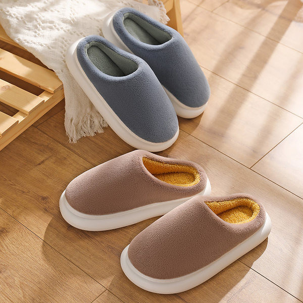 Дамски пантофи изчистен модел