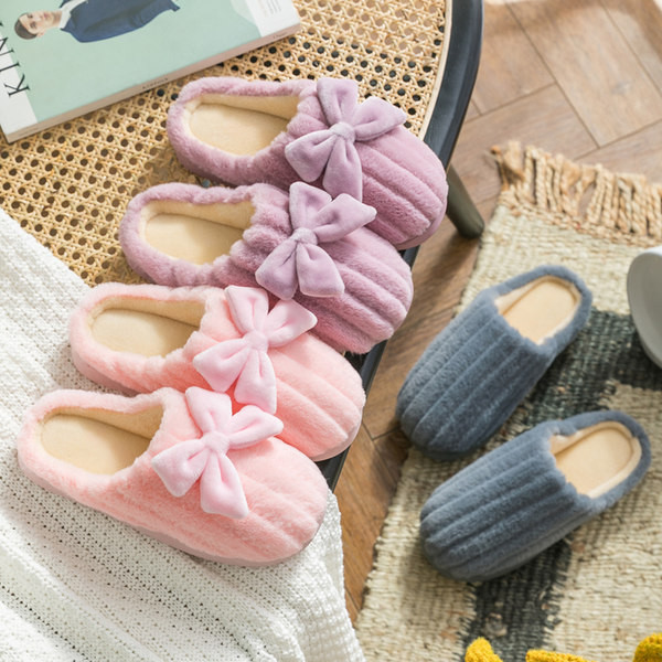 Дамски едноцветни пантофи с панделка