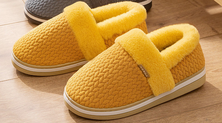 Дамски домашни нехлъзгащи се пантофи с равна подметка 