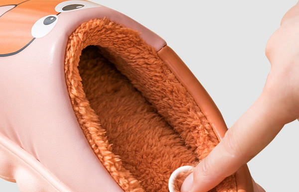 Дамски домашни чехли с мека подплата и апликация