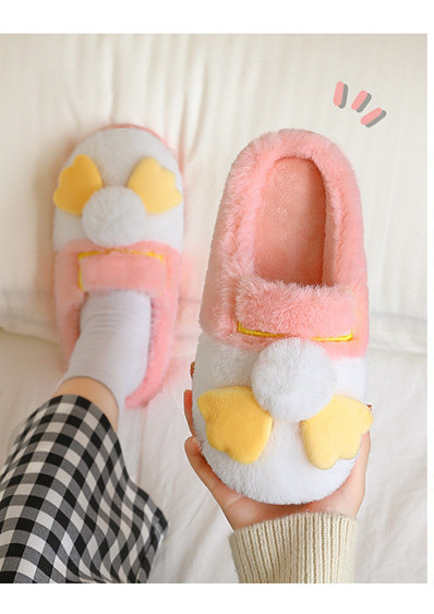 Пухени домашни чехли с 3D декорация-за жени