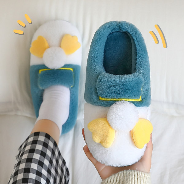 Пухени домашни чехли с 3D декорация-за жени