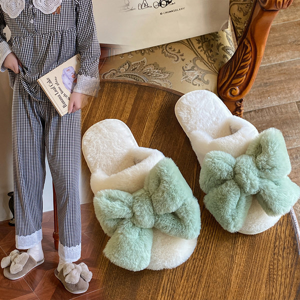 Дамски домашни чехли с панделка-плюшени