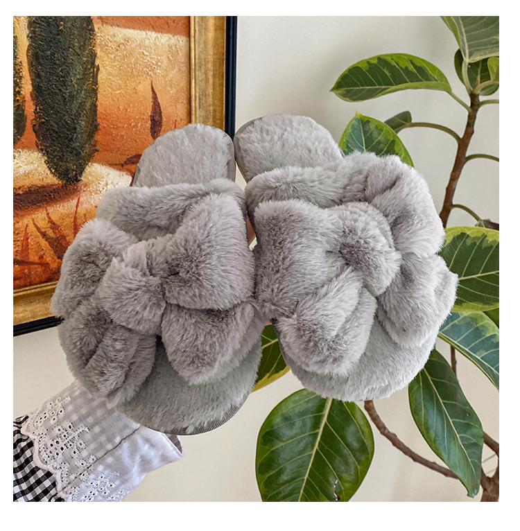 Дамски домашни чехли с панделка-плюшени
