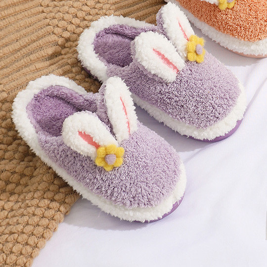 Домашни пантофи с 3D декорация