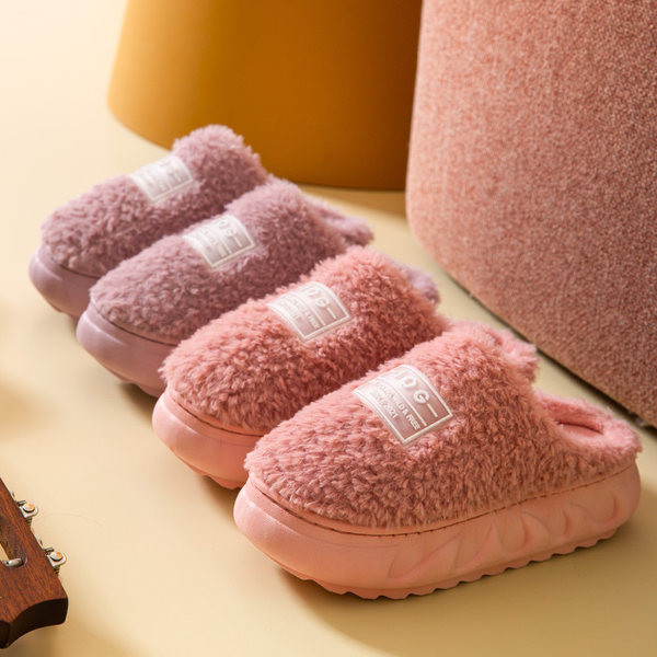 Дамски домашни чехли с висока подметка 5см и надпис