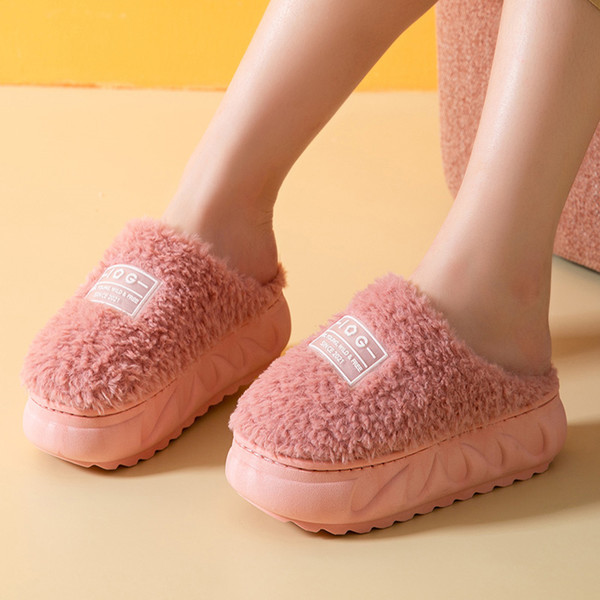 Дамски домашни чехли с висока подметка 5см и надпис