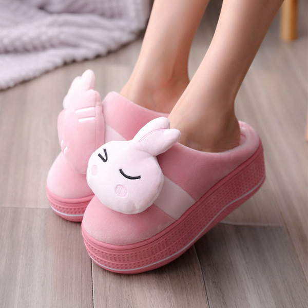 Дамски пухени домашни чехли с 3D елемент уши