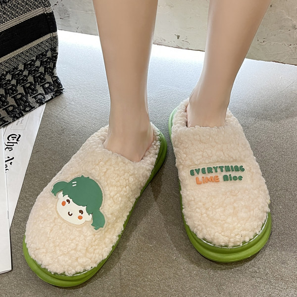 Дамски домашни чехли с равна подметка надпис и апликация