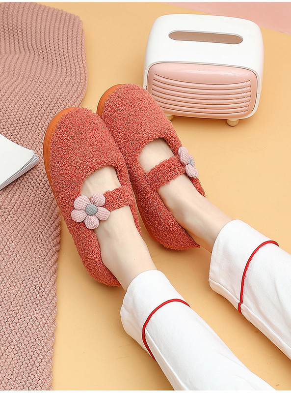 Moderne ženske kućne papuče s ukrasnim cvijetom