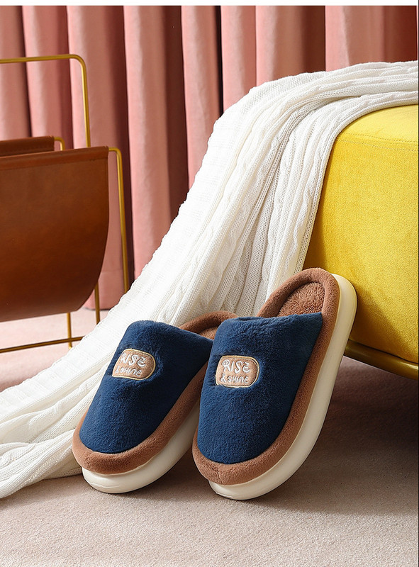 Kućne papuče s ravnim potplatom - više boja