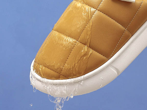 Ženske aktualne papuče od umjetne kože