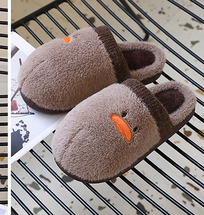 Ženske kućne perjanice s vezom