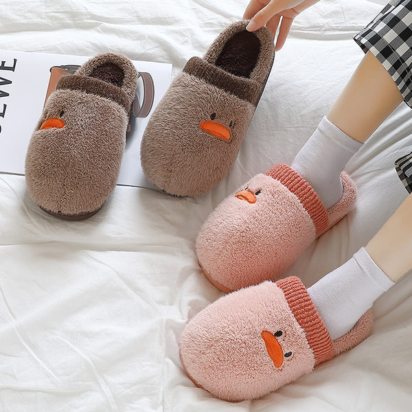 Ženske kućne perjanice s vezom