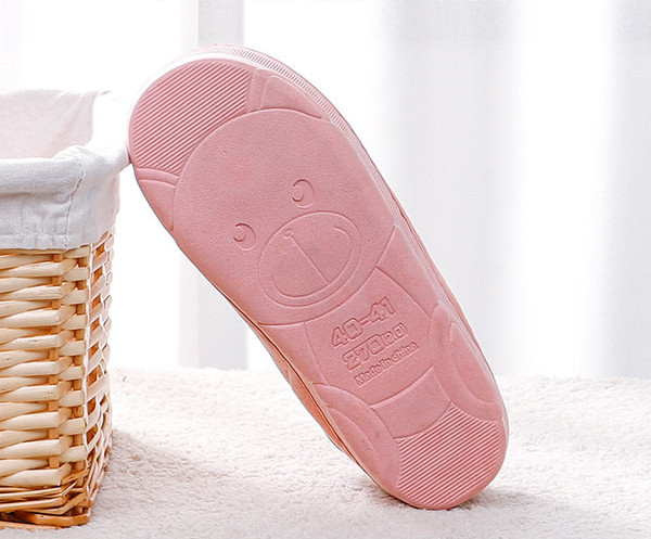 Moderne ženske papuče sa 3D elementima i potplatom visine 5 cm