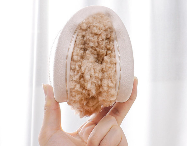 Moderne donje papuče s 3D elementom