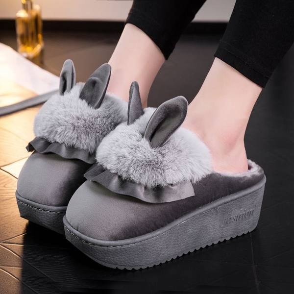 Ženske papuče sa 3D dekoracijom i puhom