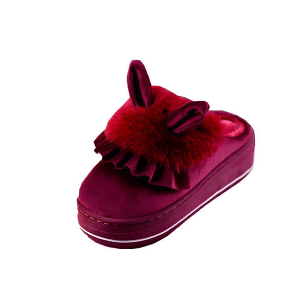 Ženske papuče sa 3D dekoracijom i puhom