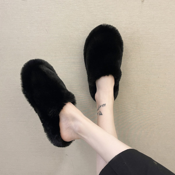 Домашни пухени пантофи - няколко цвята