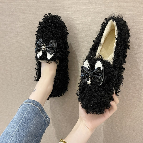 Домашни пухени пантофи с панделка в три цвята