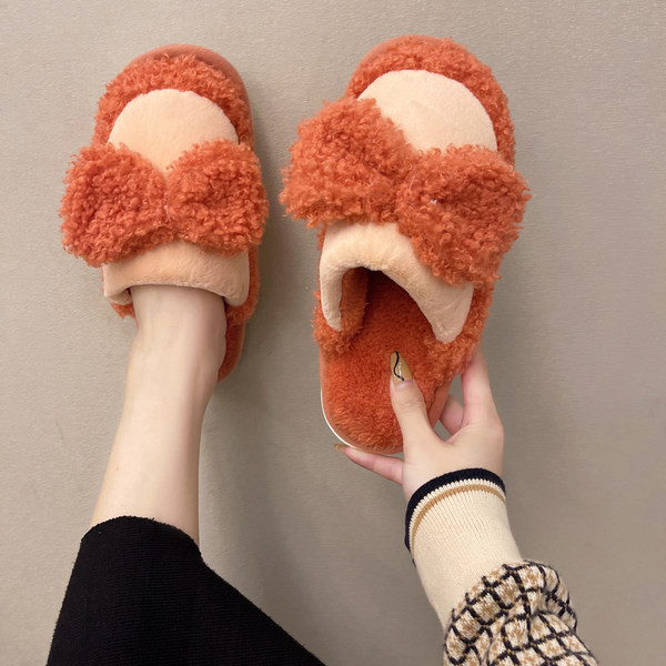 Ženske moderne kućne papuče s trakom