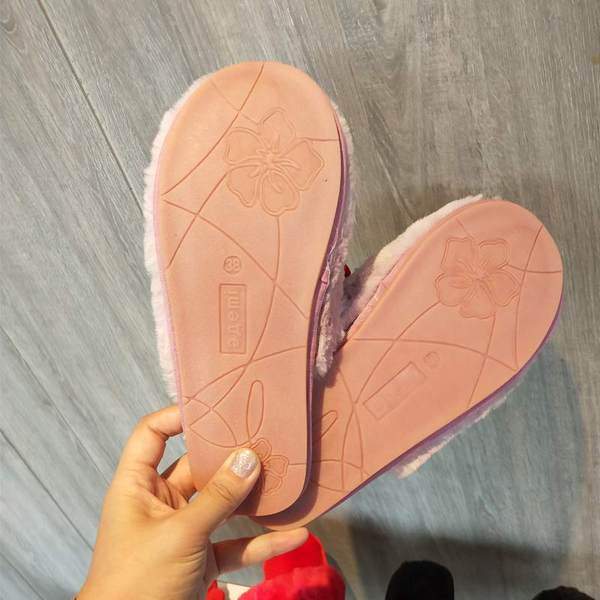 Домашни пухени чехли с 3D череши