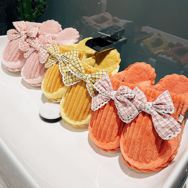 Плюшени чехли за дома с панделка