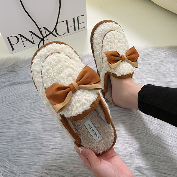 Kućne papuče s trakom i toplom postavom