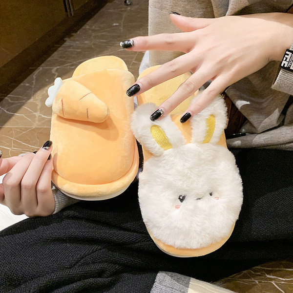 Дамски ежедневни чехли с неплъзгаща се подметка и 3D елементи