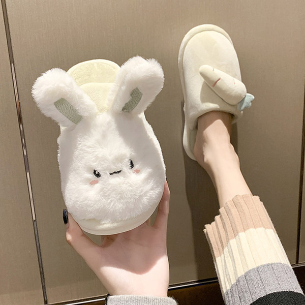 Дамски ежедневни чехли с неплъзгаща се подметка и 3D елементи